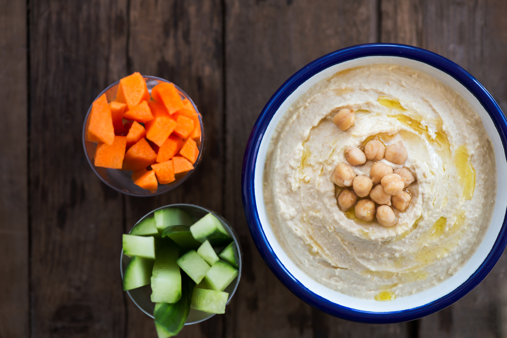 Classic,Hummus,Made,From,Chickpeas,In,White,Bowl,,Carrot,And